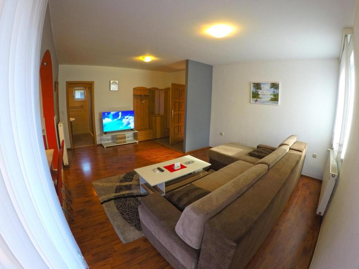 Apartments And Rooms Rea Sveti Martin Na Muri Εξωτερικό φωτογραφία
